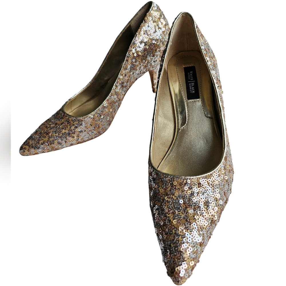 White House Black Market Raquelle Gold & Silver Sequin Low Pumps New Without Box